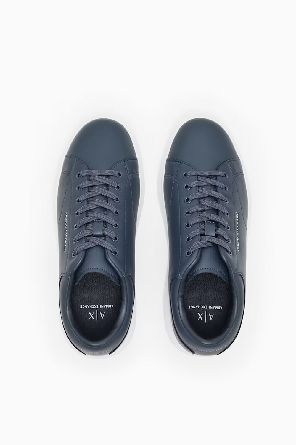 Sneakers in pelle con suola in gomma e tallone a contrasto XUX123 XV5340285 Armani Exchange