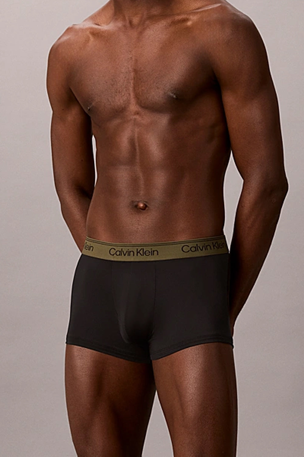 Boxer vita bassa in confezione da 3 - Flex Microfibre Stretch LV00NB4409 /HUE Calvin Klein Underwear