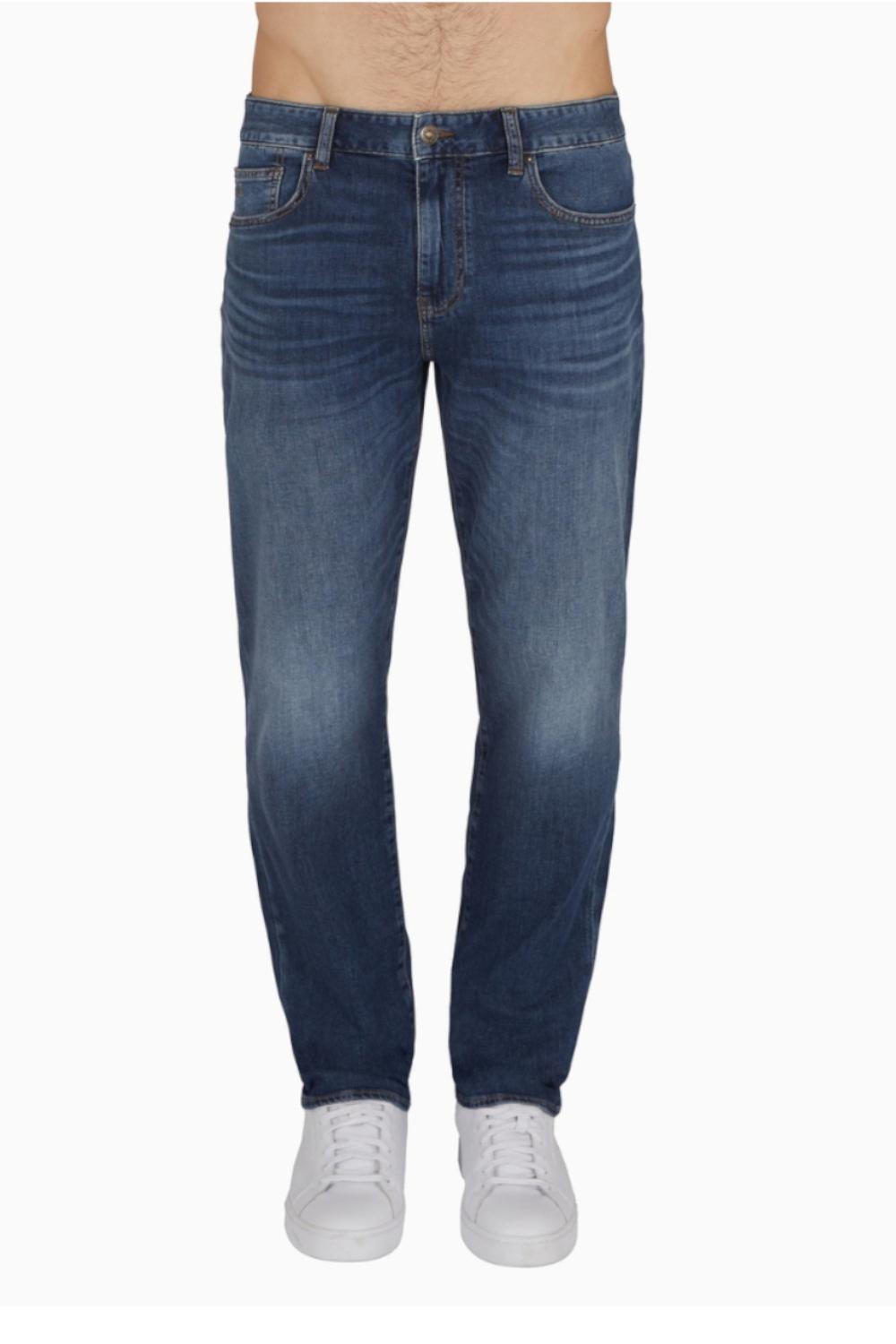 XM000049 AF13089MB002 Armani Exchange