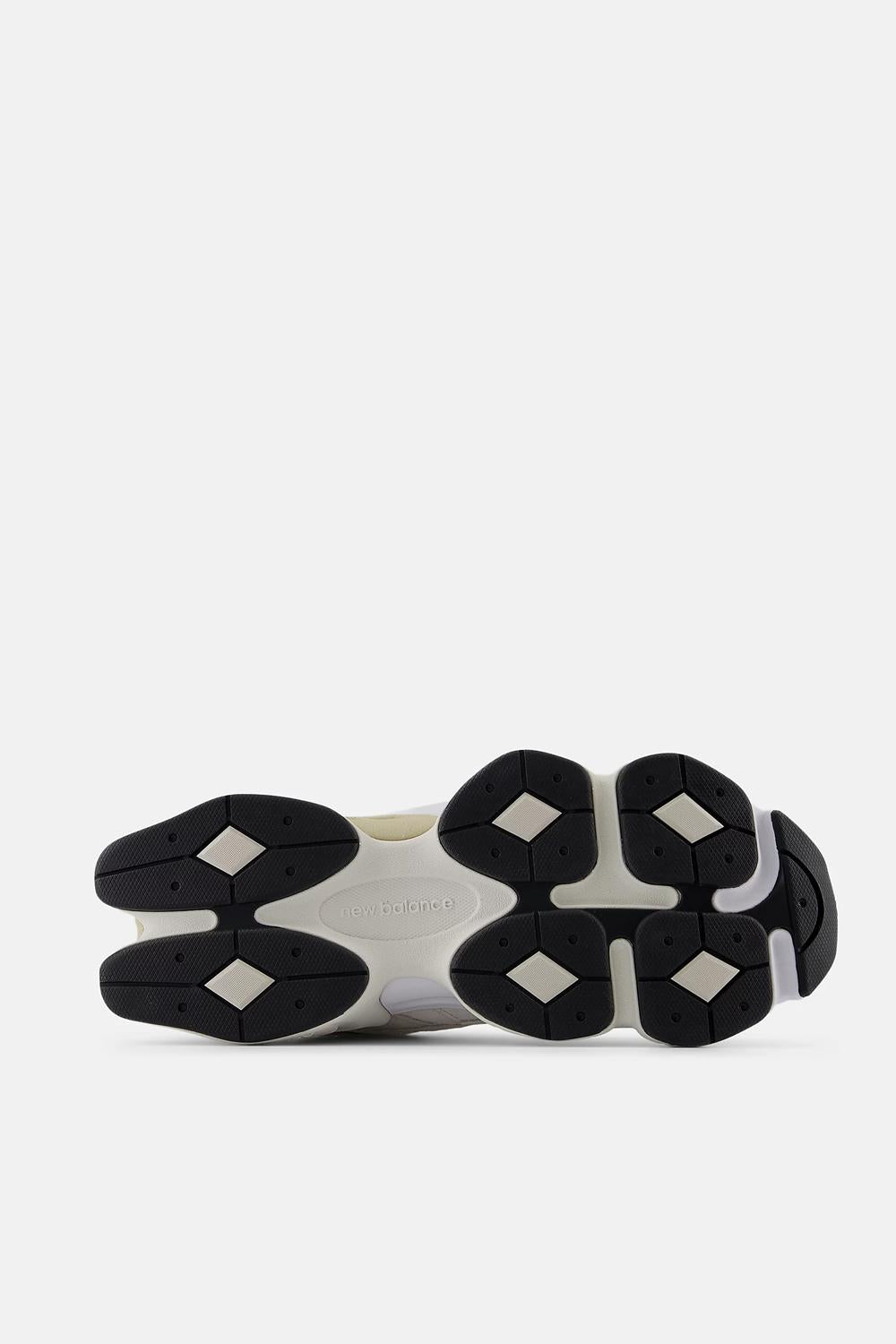 senakers New Balance 9060 U9060 WHT New Balance