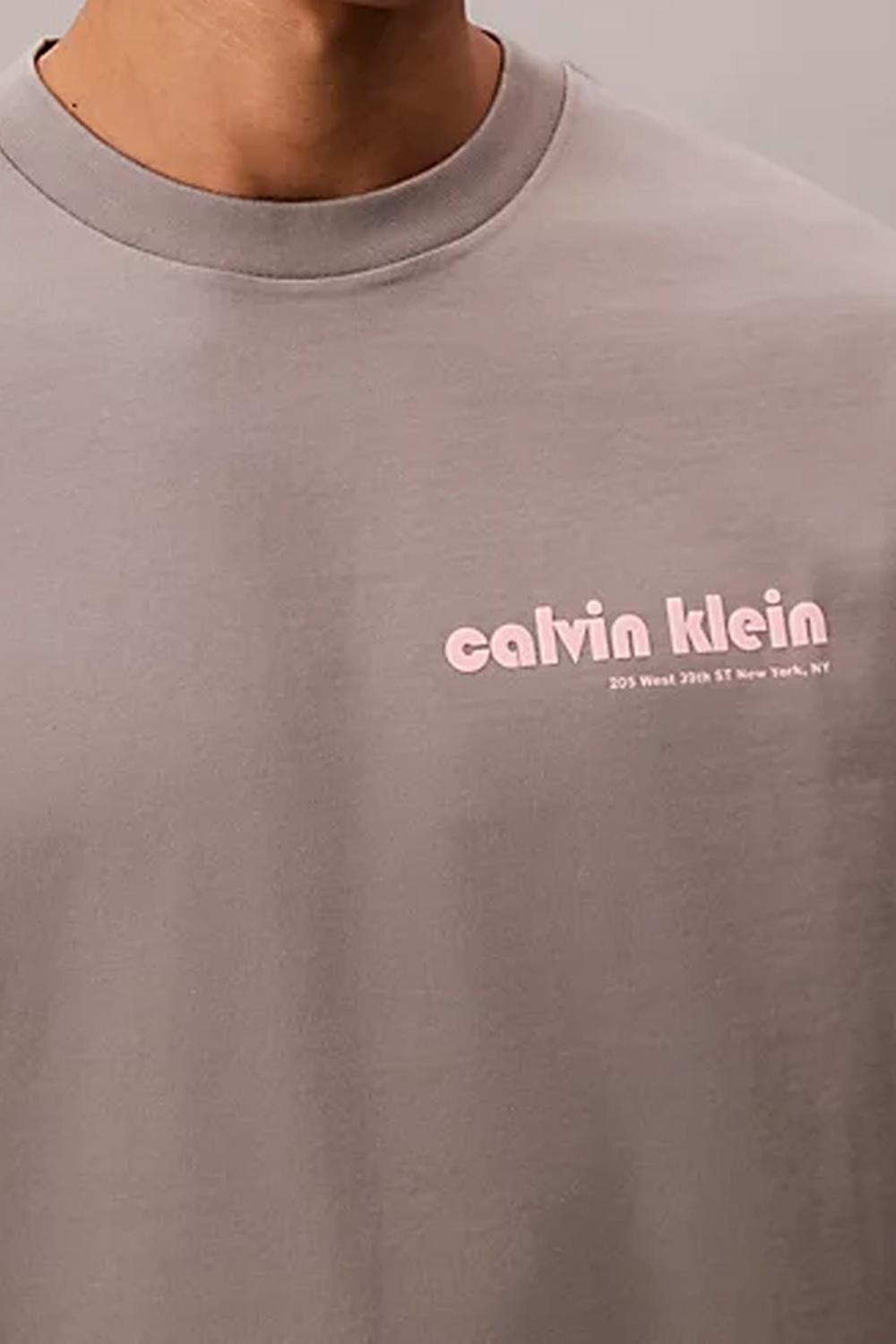 T-shirt con logo Calvin Klein taglio relaxed<BR/> LV04RC829G PFP Calvin Klein