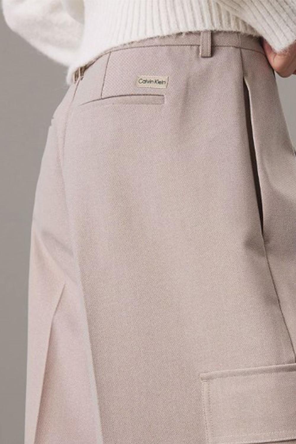 Pantaloni cargo sartoriali taglio relaxed<BR/> J20J224848 HH9 Calvin Klein