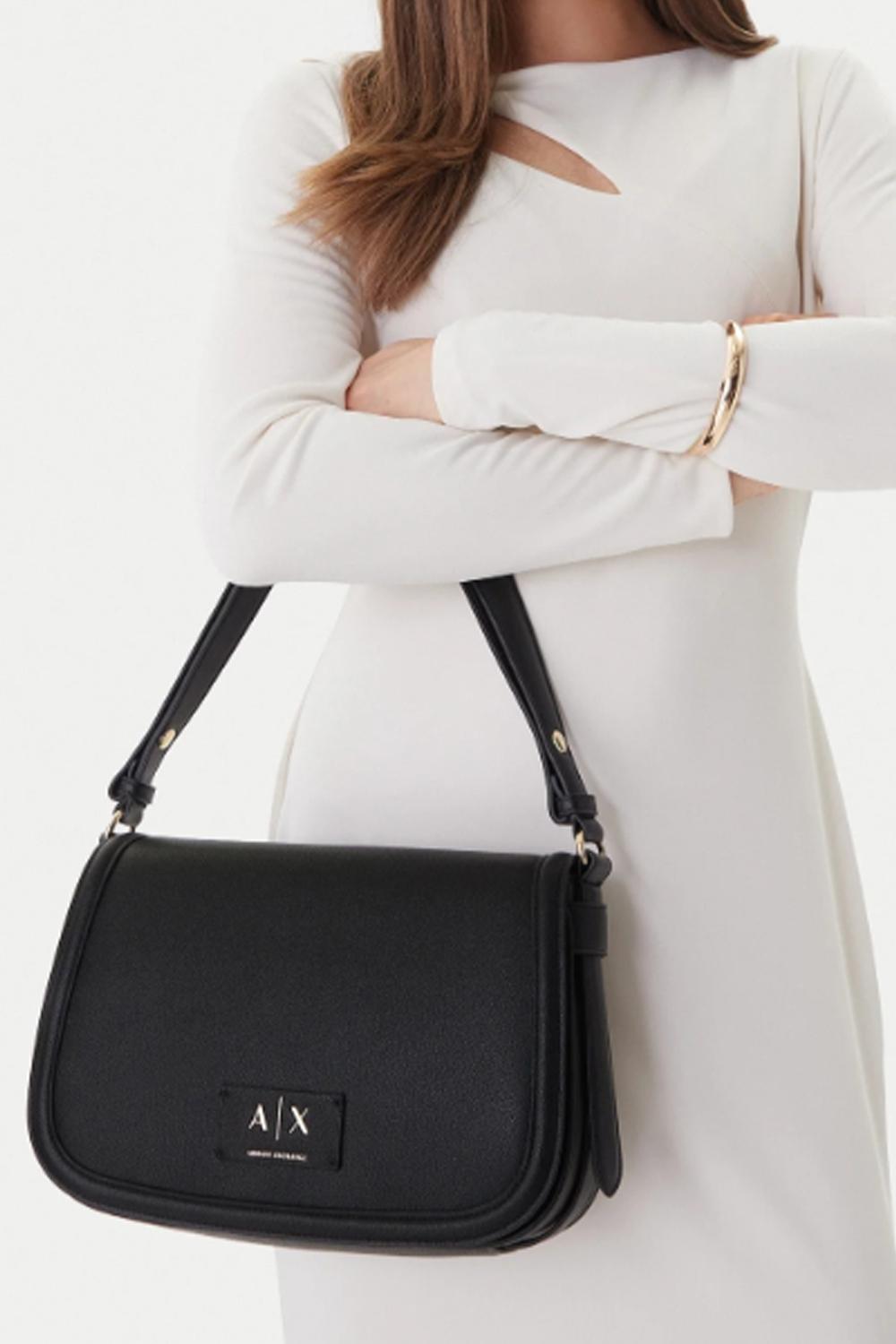 XW002594 AF22649UC001 Armani Exchange