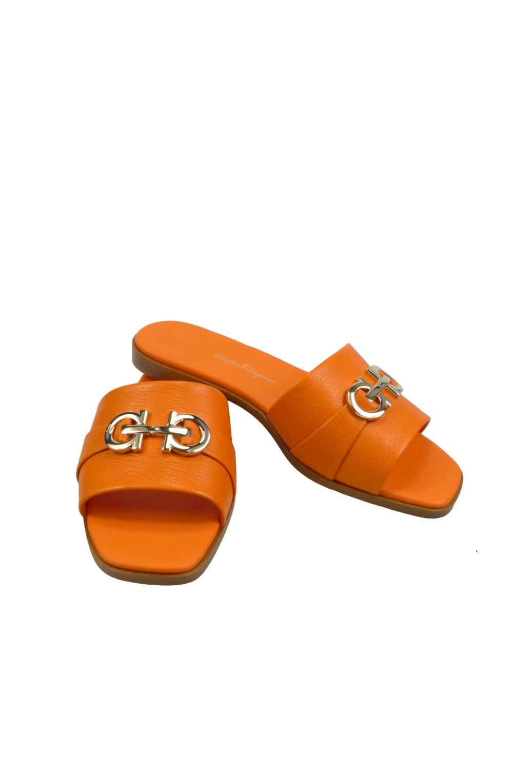 ORIA 0758087ARANCIO Salvatore Ferragamo