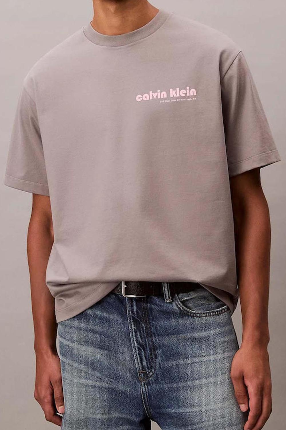 T-shirt con logo Calvin Klein taglio relaxed<BR/> LV04RC829G PFP Calvin Klein