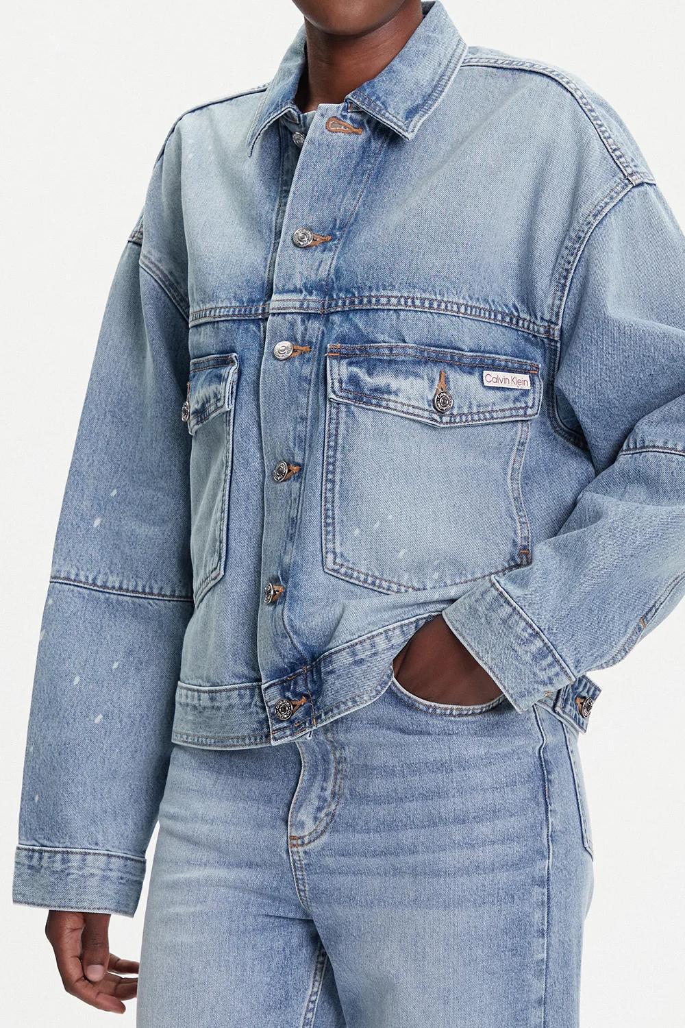 giubbotto di jeans basico iconico in denim chiaro LV047C730G X0N Calvin Klein