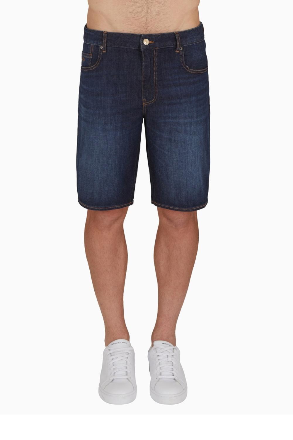 XM000073 AF13089MB010 Armani Exchange