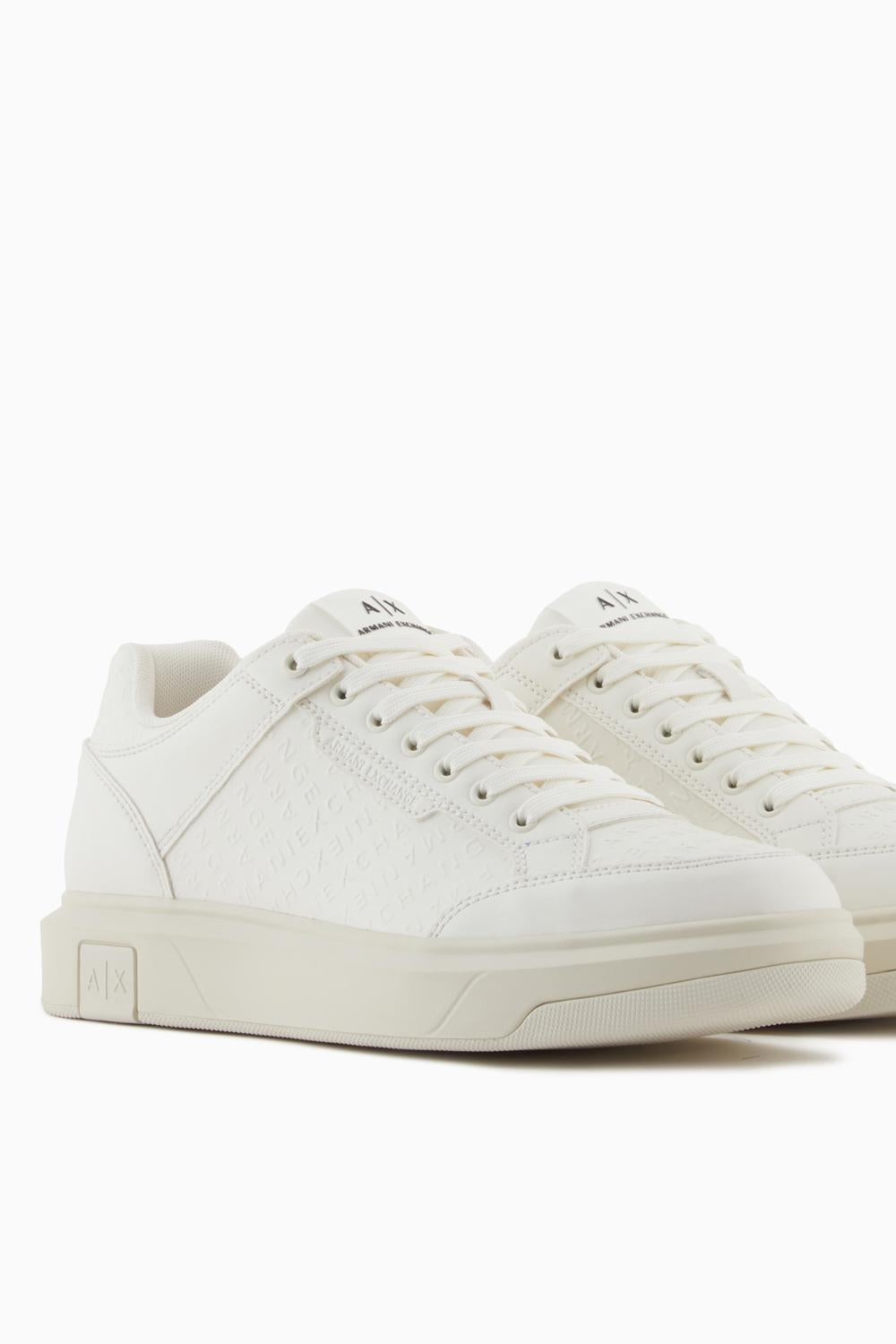 Sneakers con logo allover XM001722 AF17537U0011 Armani Exchange