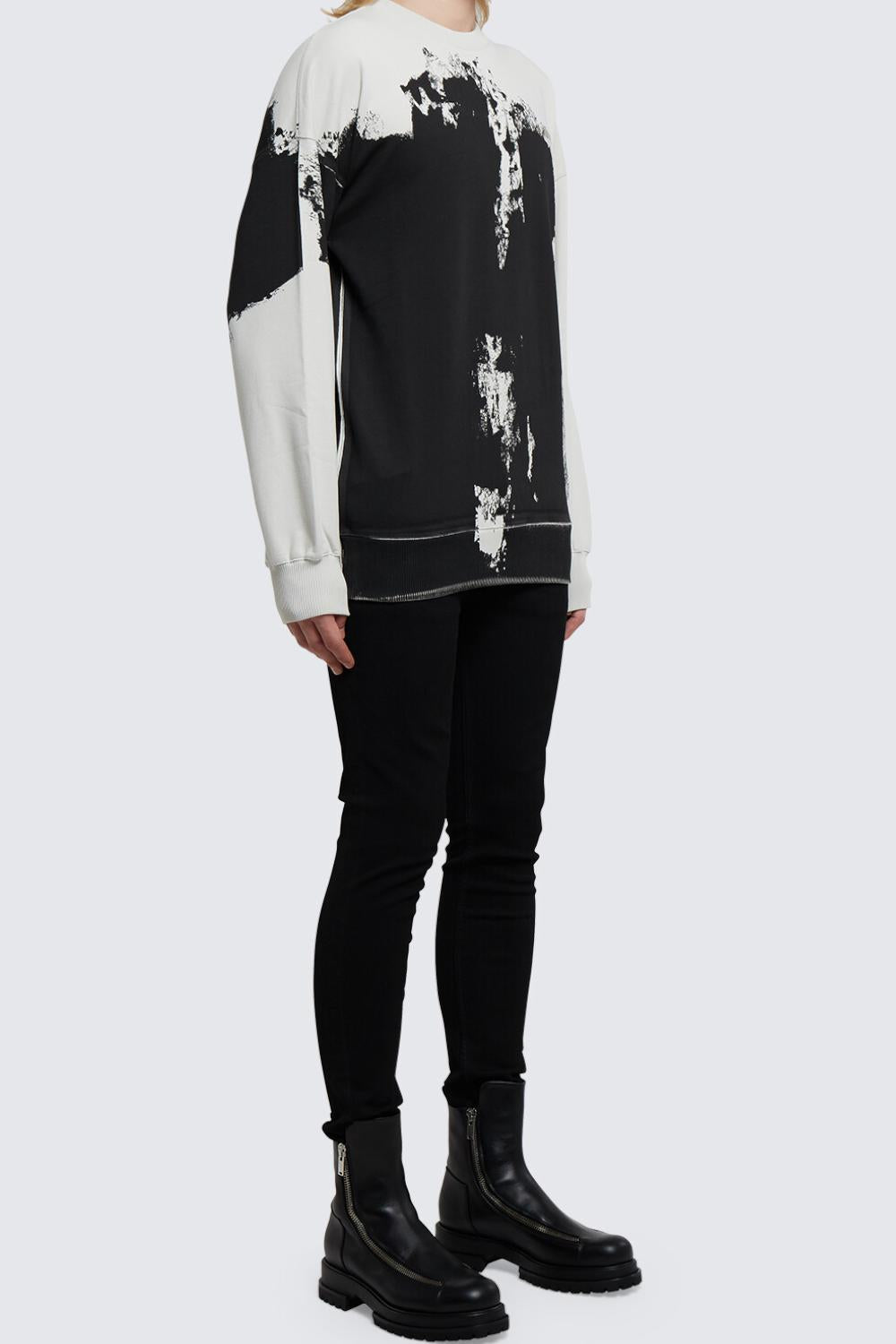 Felpa Uomo A COLD WALL Bianco e Nero Effetto Distressed Streetwear Contemporaneo ACWMW087 /BLACK A-COLD-WALL