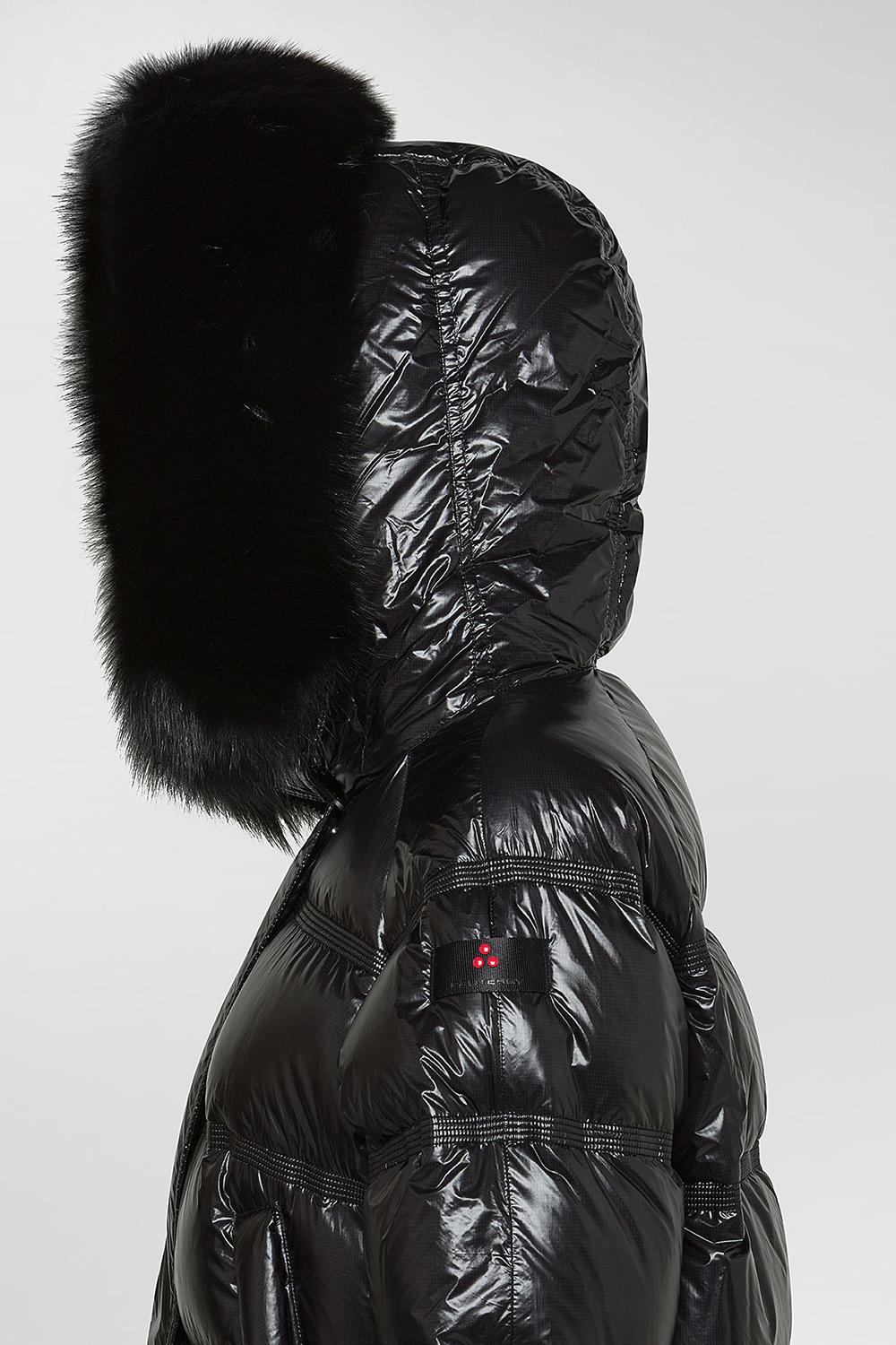 Piumino Corto TAKAN in Piuma dOca con Cappuccio e Pelliccia Staccabile PED5123 01181752NER Peuterey