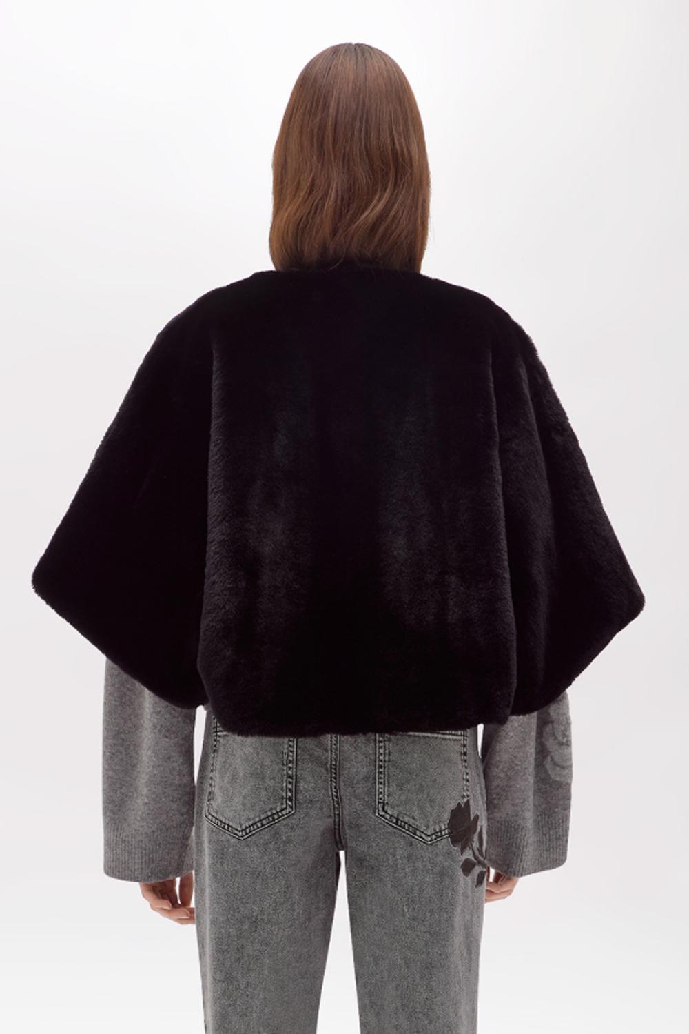 CAPPA IN FAUX FUR<BR/> PF5006 T030022222 Blugirl