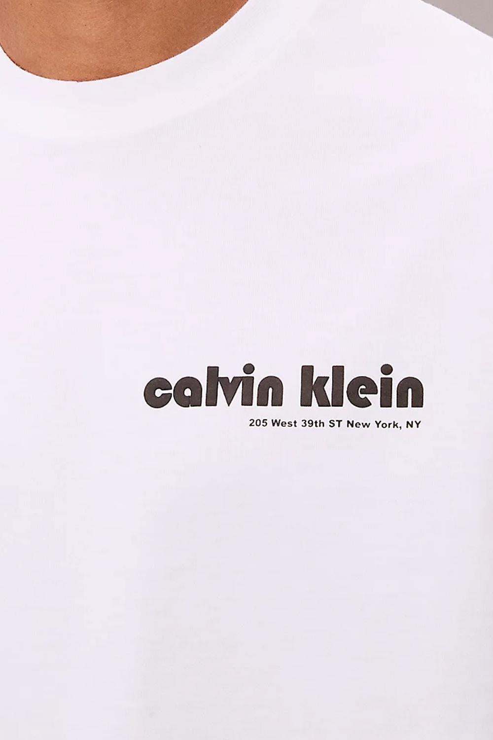 T-shirt con logo Calvin Klein tagli relaxed<BR/> LV04RC829G YAA Calvin Klein