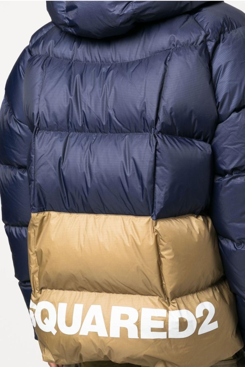 Piumino Dsquared2 blu con cappuccio e interno rosso a contrasto S74AM1414 S54056477NAVY Dsquared2