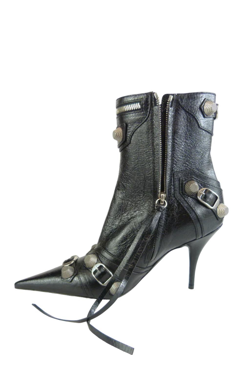Stivali Balenciaga Cagole in Pelle Nera Effetto Stropicciato con Borchie 694379WAD4E1 081 Balenciaga
