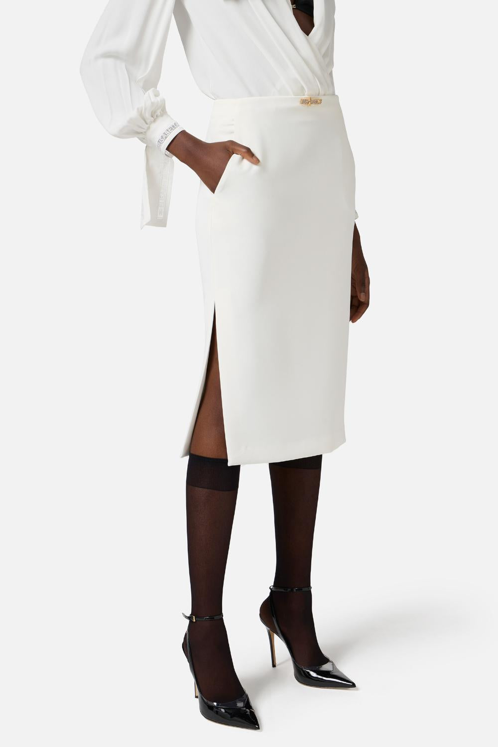 Gonna in doppio crêpe leggero con dettaglio gioiello<BR/> GO122 53E2360 Elisabetta Franchi