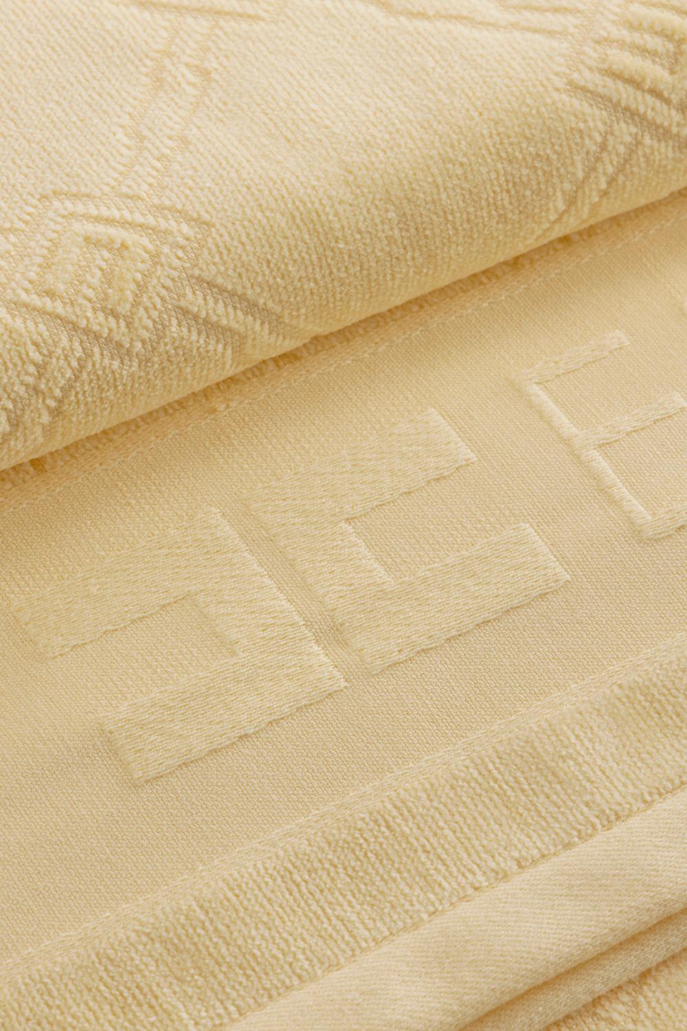 Telo mare in spugna jacquard con logo<BR/> TM01F 51E2DC7 Elisabetta Franchi