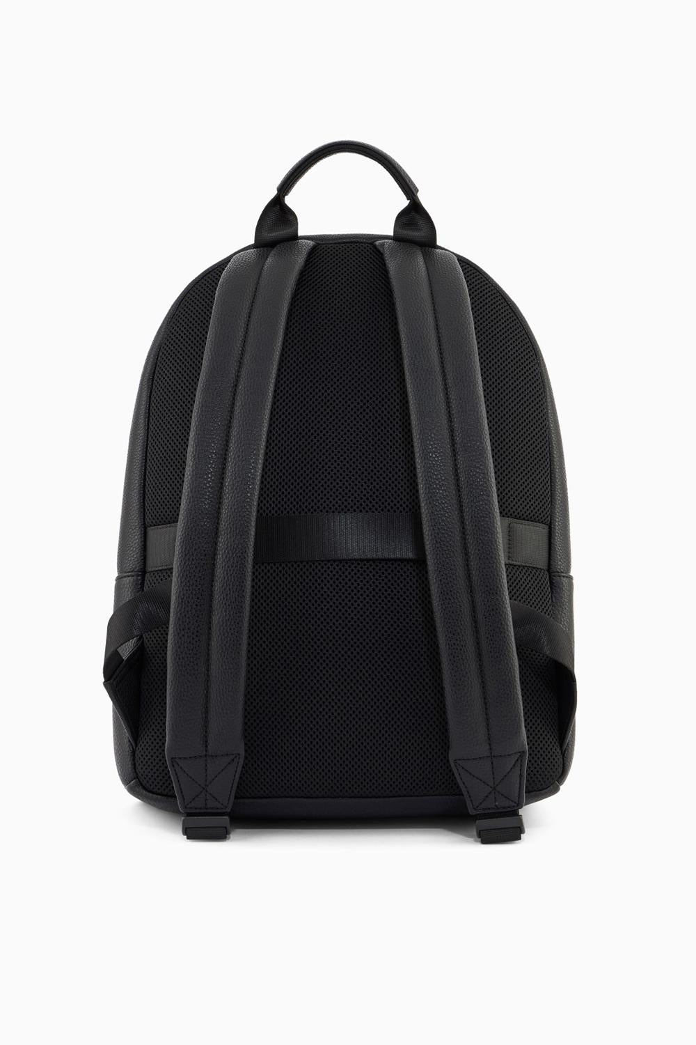 Zaino con logo a rilievo e tasca frontale con zip XM002609 AF22662UC001 Armani Exchange