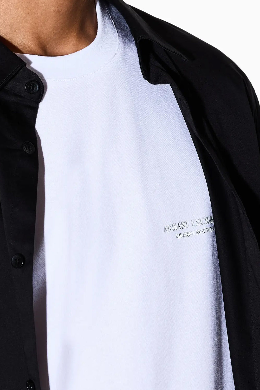 T-shirt Armani Exchange con logo in rilievo sul petto XM001281 AF10361U0002 Armani Exchange 
