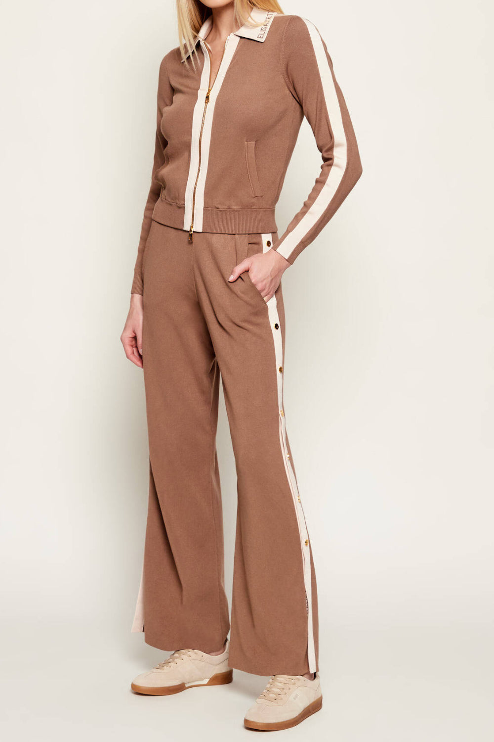 Pantaloni in Maglia Elisabetta Franchi con Bande Lucide e Logo Jacquard KP74S 61E2727 Elisabetta Franchi 