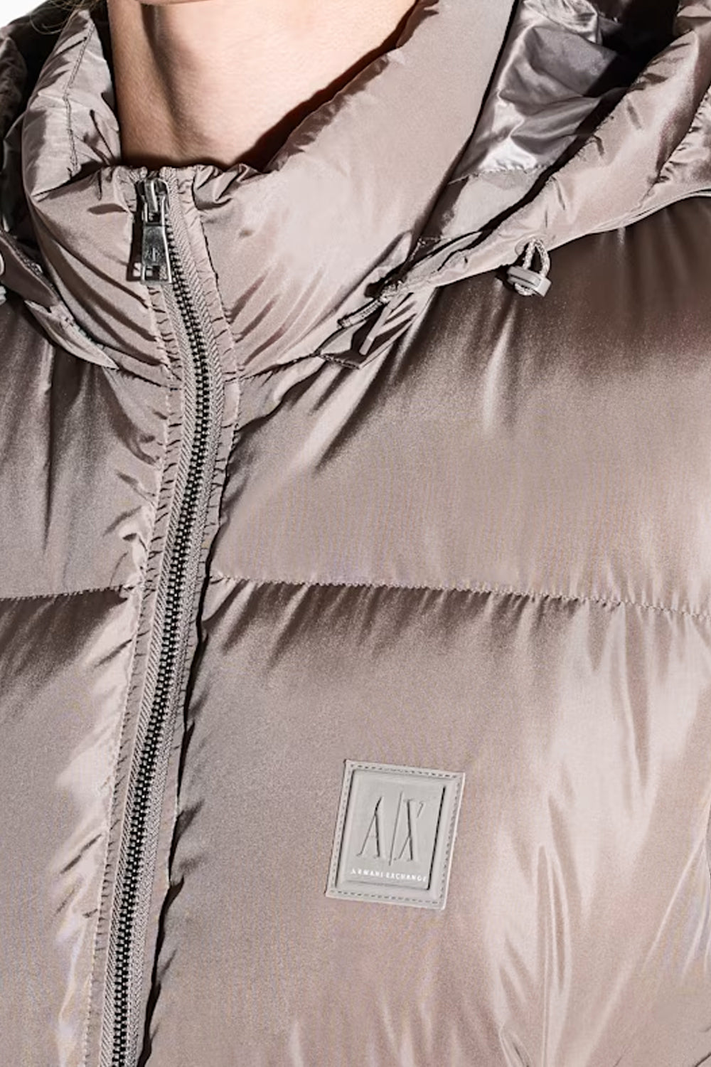 Piumino trapuntato in nylon lucido con cappuccio Icon XM000348 AF12286U6107 Armani Exchange 