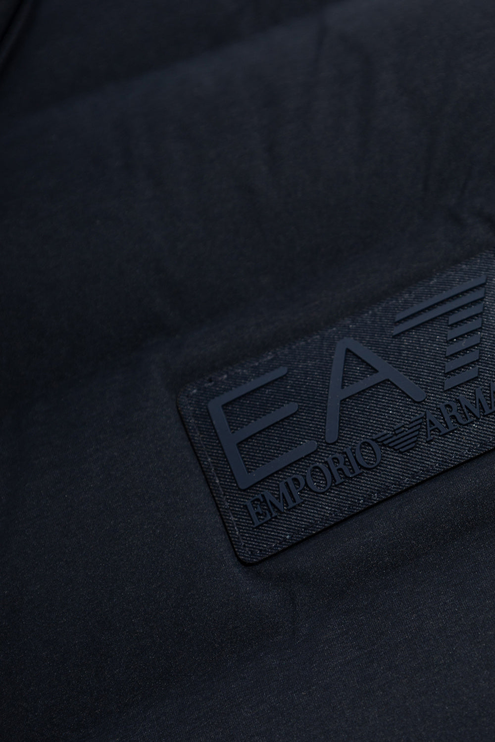 piumino smanicato con logo EA7 7M002381 AF15953UB102 EA7 Emporio Armani 