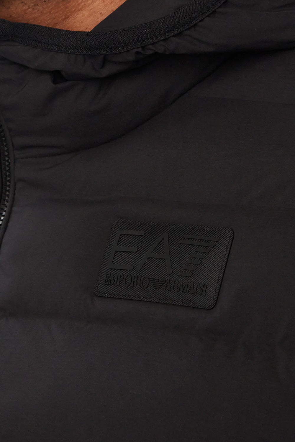 Piumino con zip e cappuccio 7M002383 AF15953UC001 EA7 Emporio Armani 