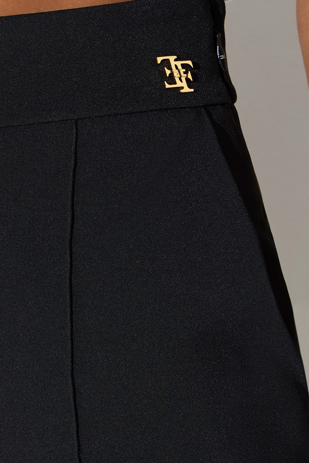 Pantaloni in tessuto tecnico PA220 67E2110 Elisabetta Franchi 