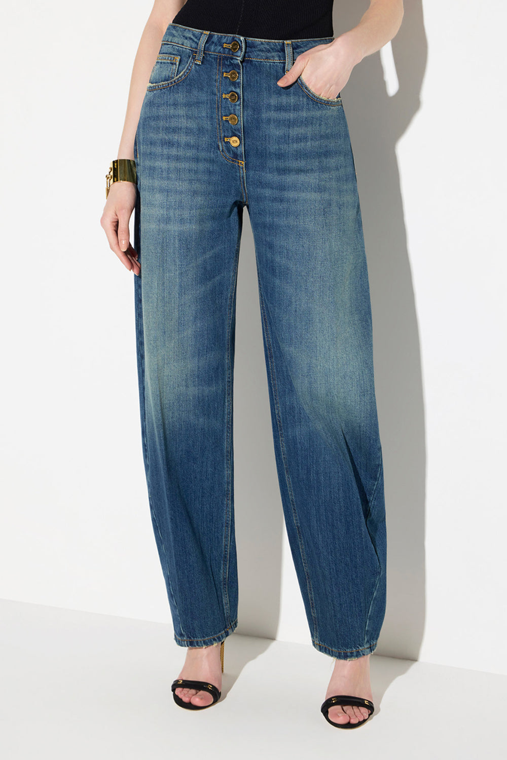 Jeans balloon con bottoni gioiello PJ10D 66E2139 Elisabetta Franchi 