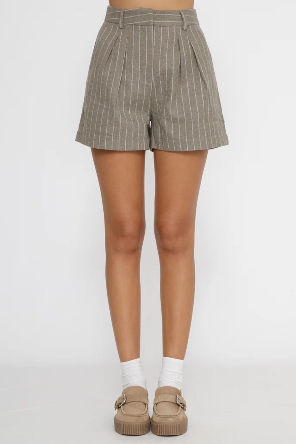 Shorts in flanella di misto lana con motivo gessato AYA0003 /00242M Mc2 Saint Barth 