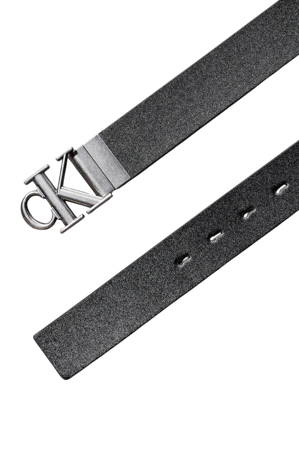 monogram plaque 35mm rev/adj LV04G7002G V8W Calvin Klein 