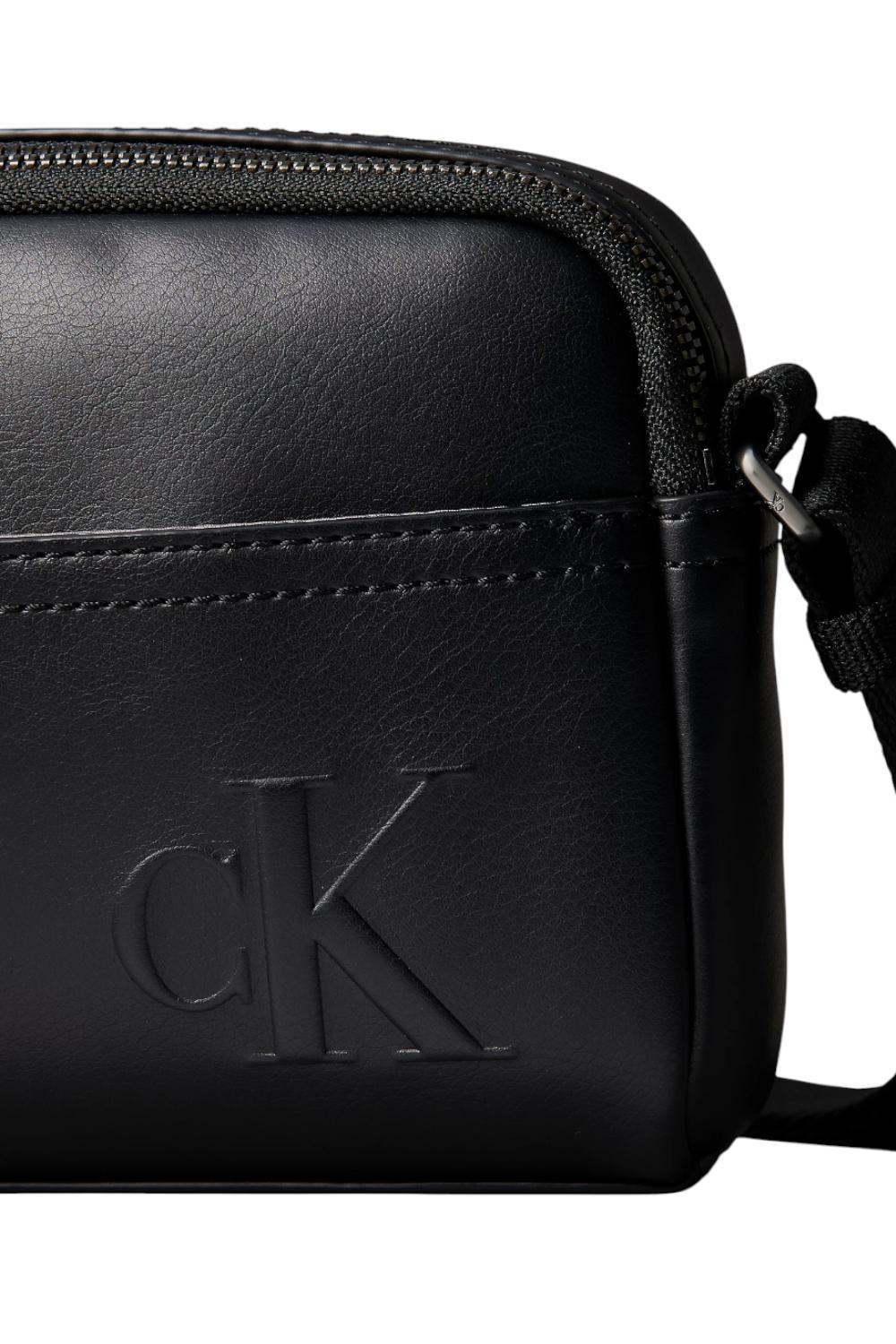 BOLD CK CAMERA BAG LV04D3247G UB1 Calvin Klein 