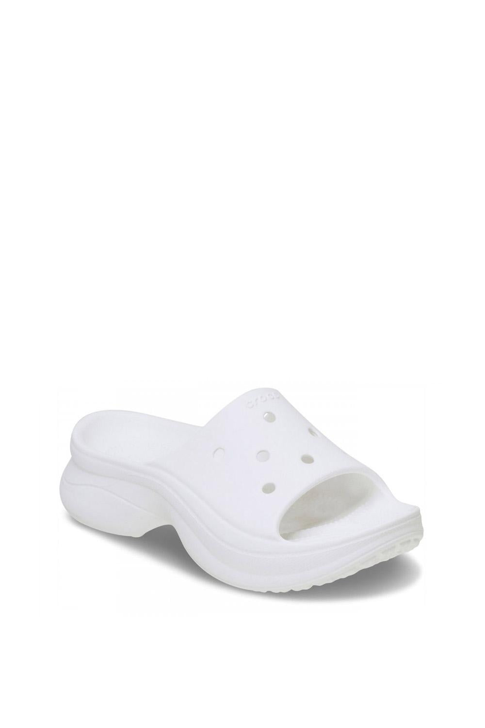  211108 WHITE Crocs 