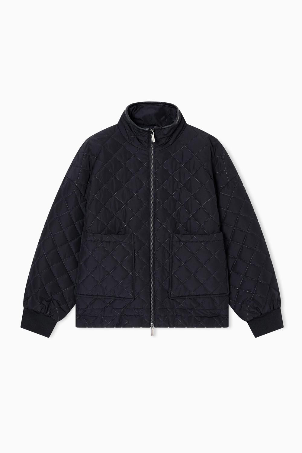  XW000683 AF16200UC001 Armani Exchange 
