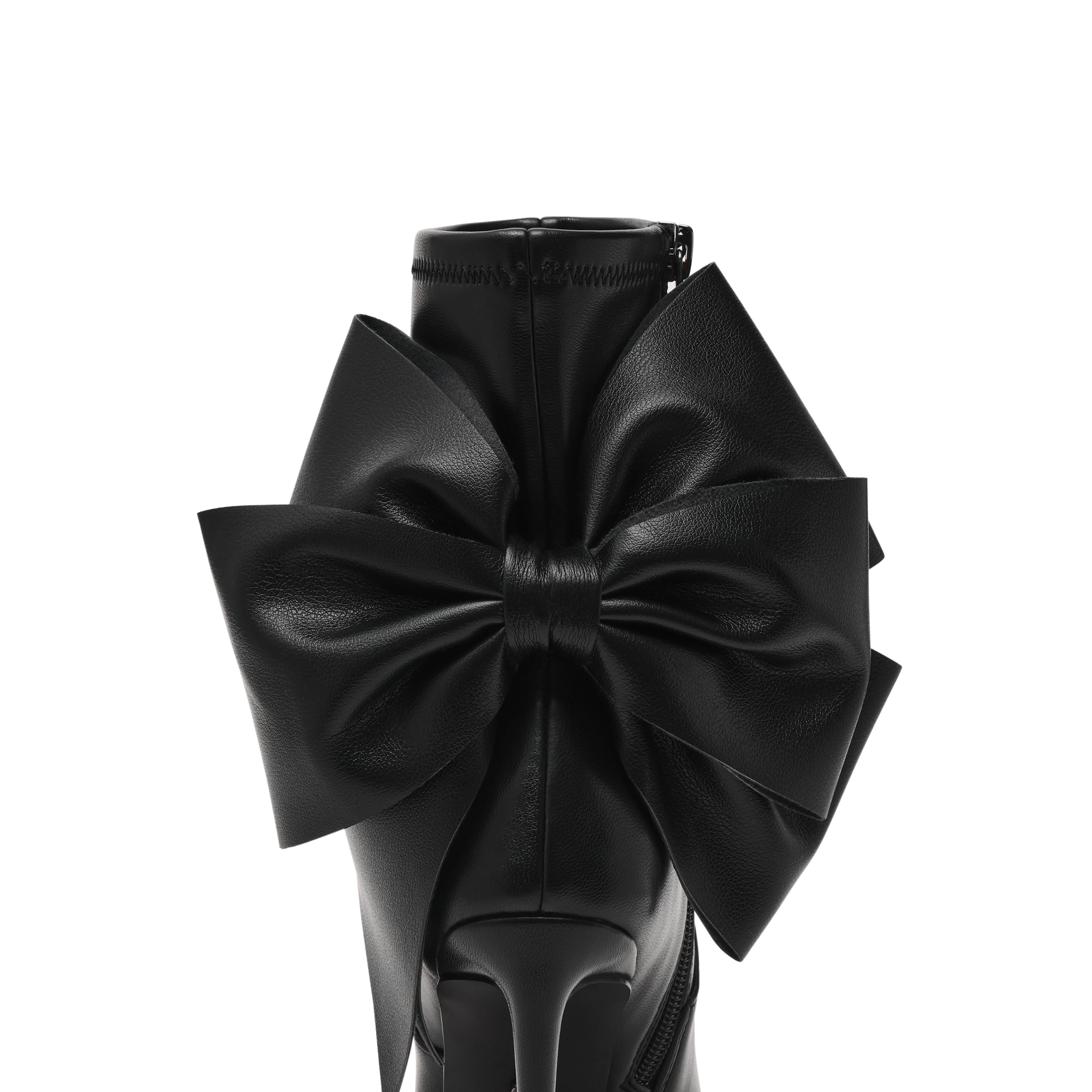 STEVE MADDEN Saline <BR/> SALINE /BLACK Steve Madden 