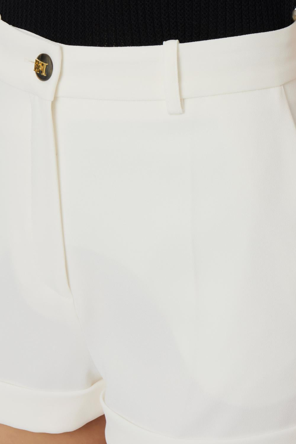Shorts Elisabetta Franchi in Crêpe Leggero con Risvolto e Logo SH009 61E2360 Elisabetta Franchi 