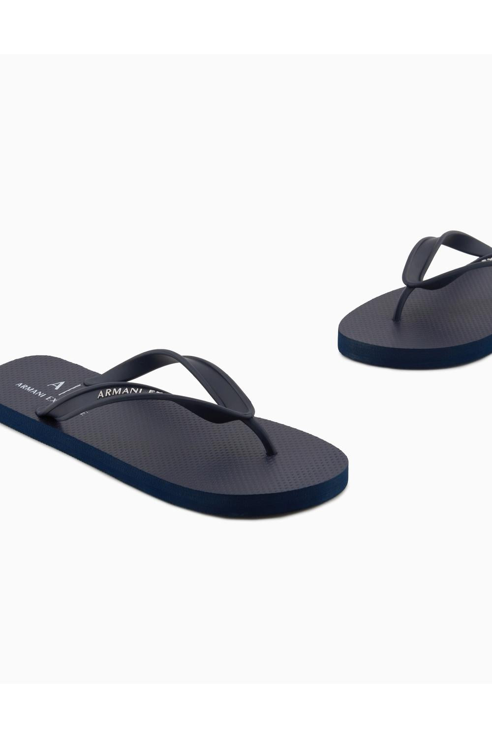  XUQ002 XV67600285 Armani Exchange 