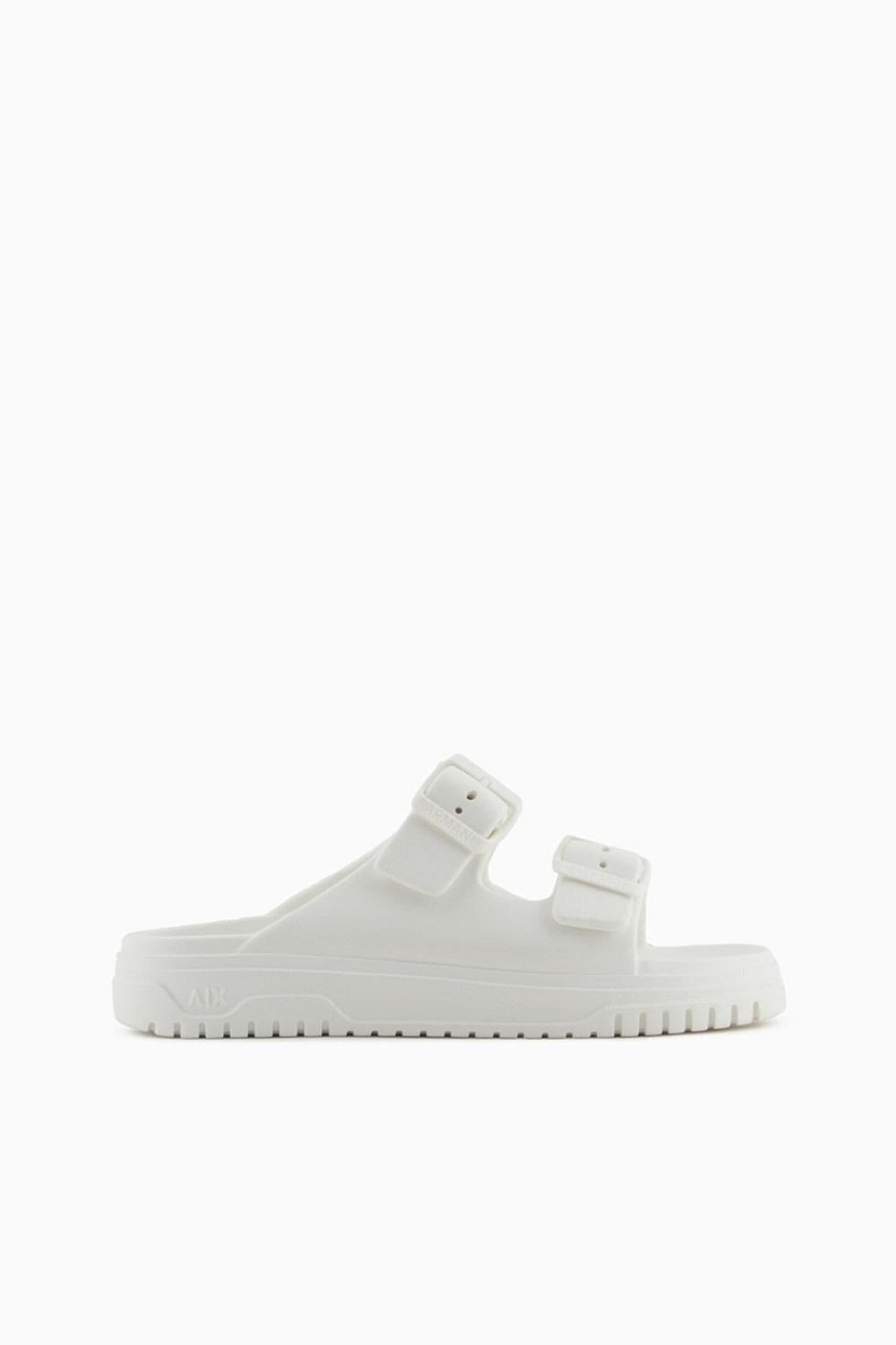 Ciabatte con due fasce e fibbie Armani Exchange<BR/> XDP043 XV82100894 Armani Exchange 