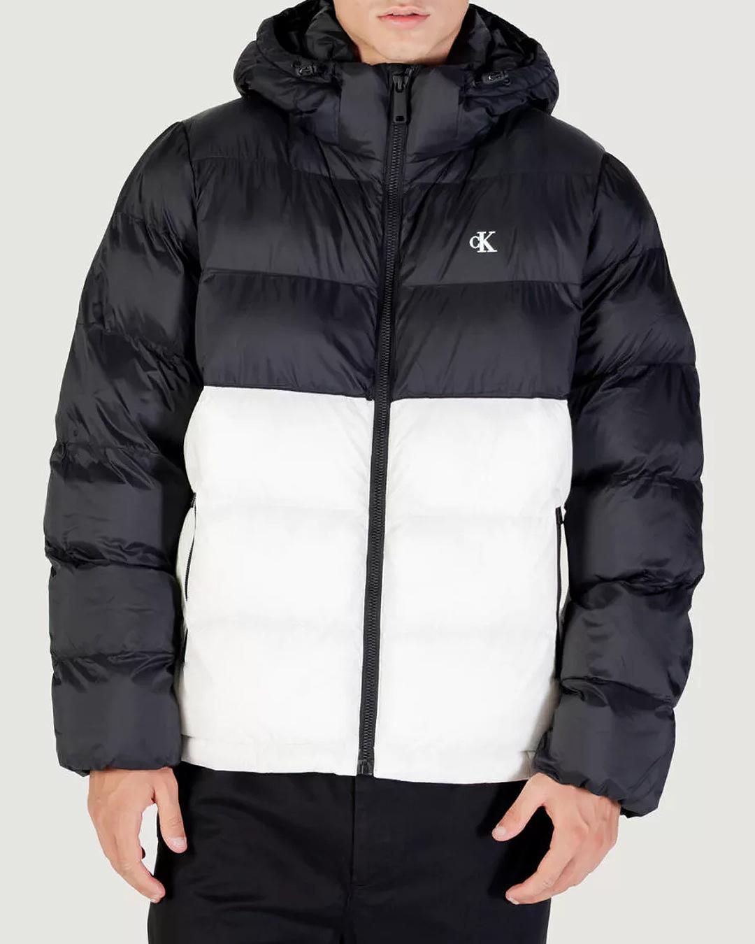 Piumino imbottito con cappuccio<BR/> LV04RD527G YAS Calvin Klein 