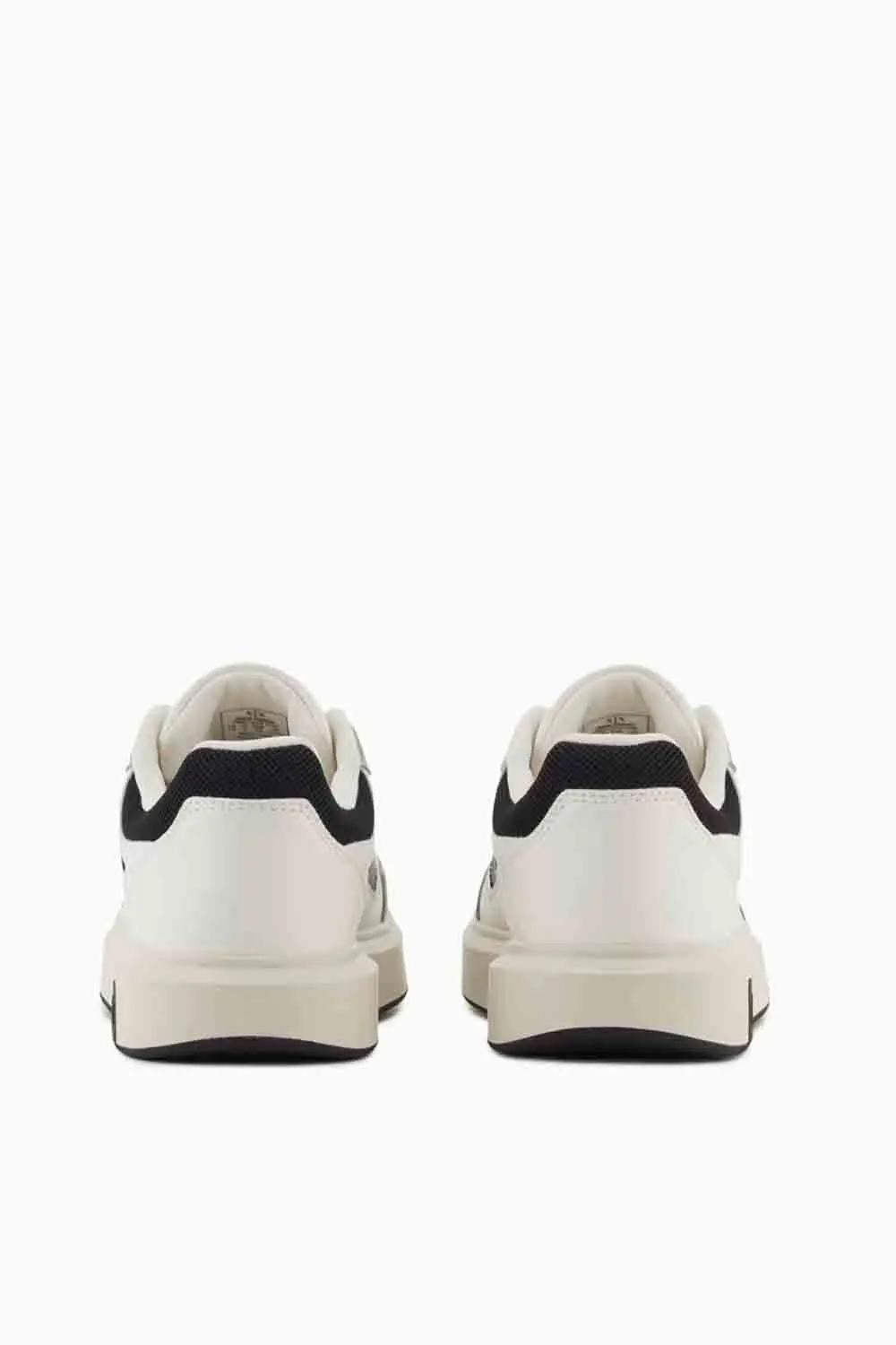 Sneakers con inserti a contrasto XM001720 AF17529M0017 Armani Exchange 