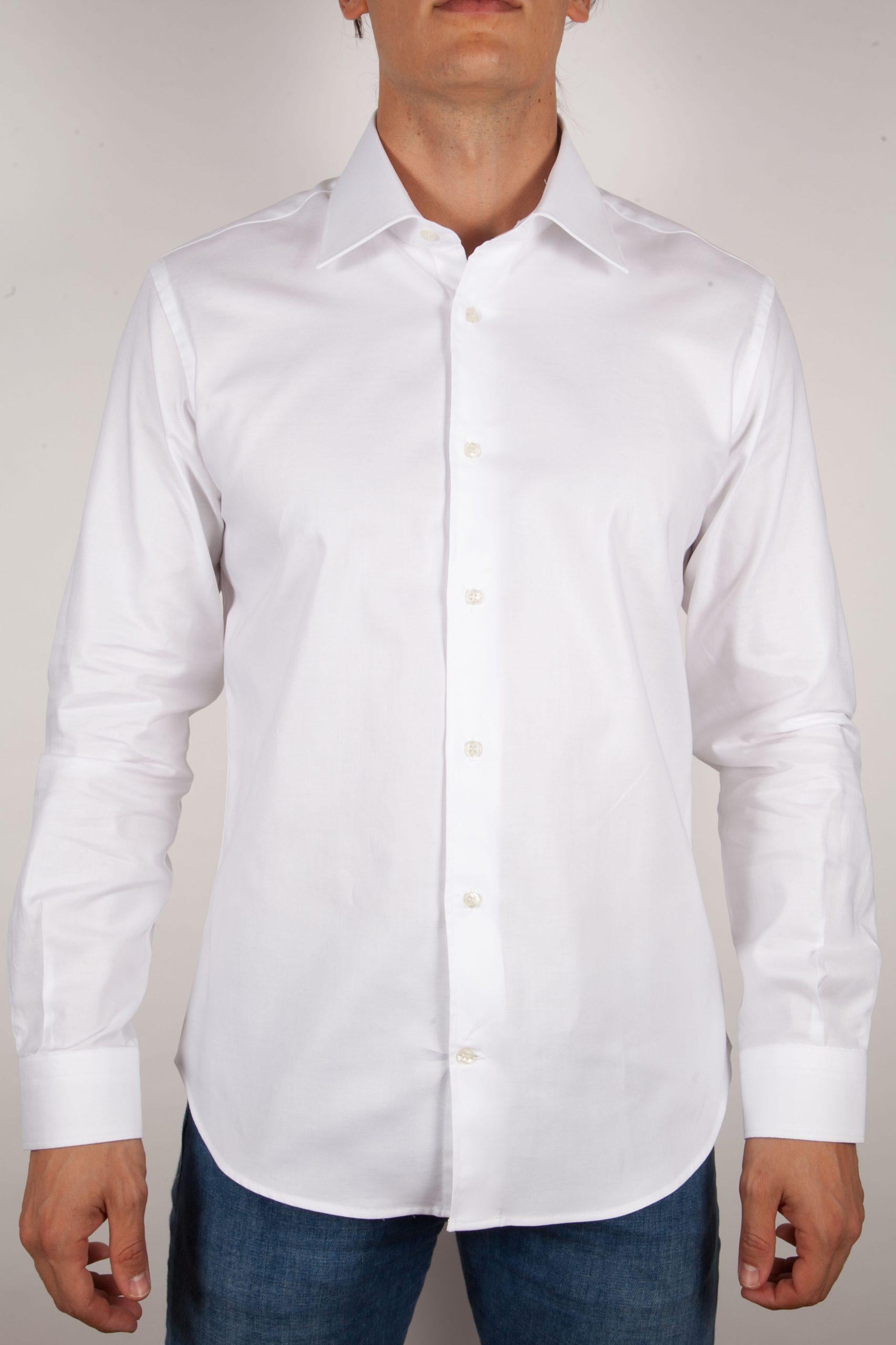 camicia basica tinta unita vestibilità slim, collo italiano e taschina sul petto 171 951 Poggianti 