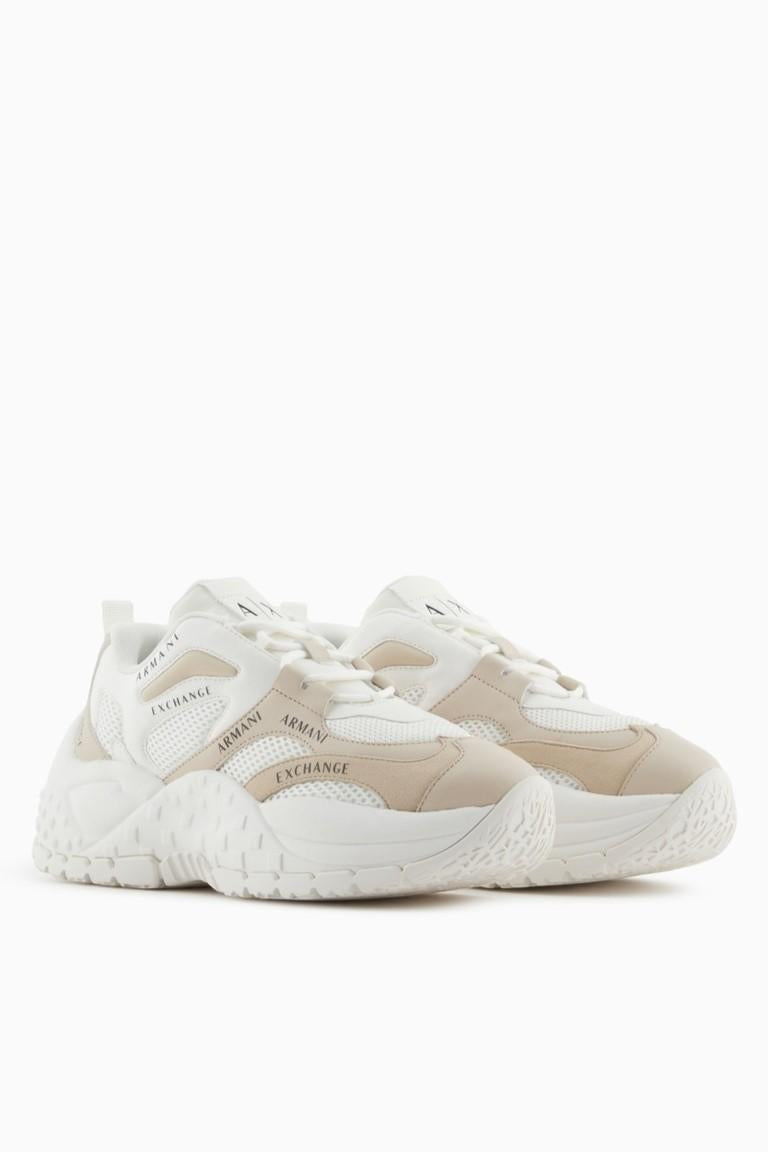 Sneakers chunky con inserti a contrasto Armani Exchange<BR/> XDX120 XV708U626 Armani Exchange 