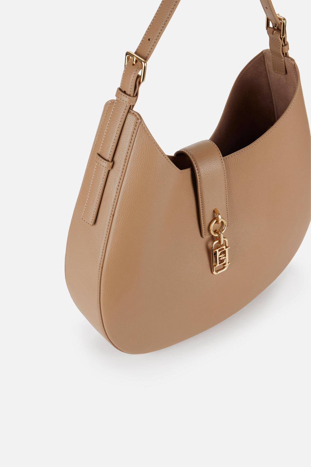 Borsa hobo rotonda con charm e finiture in metallo dorato BS06A 62E2229 Elisabetta Franchi 