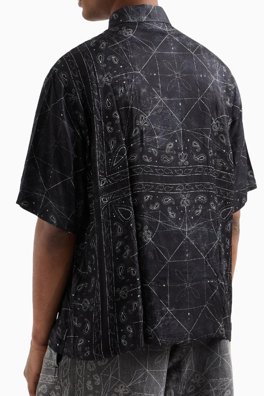 camicia in viscosa vestibilità loose fantasia bandana XM000426 AF13235FC040 Armani Exchange 