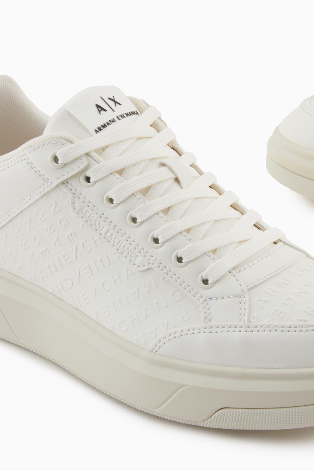 Sneakers con logo allover XM001722 AF17537U0011 Armani Exchange 