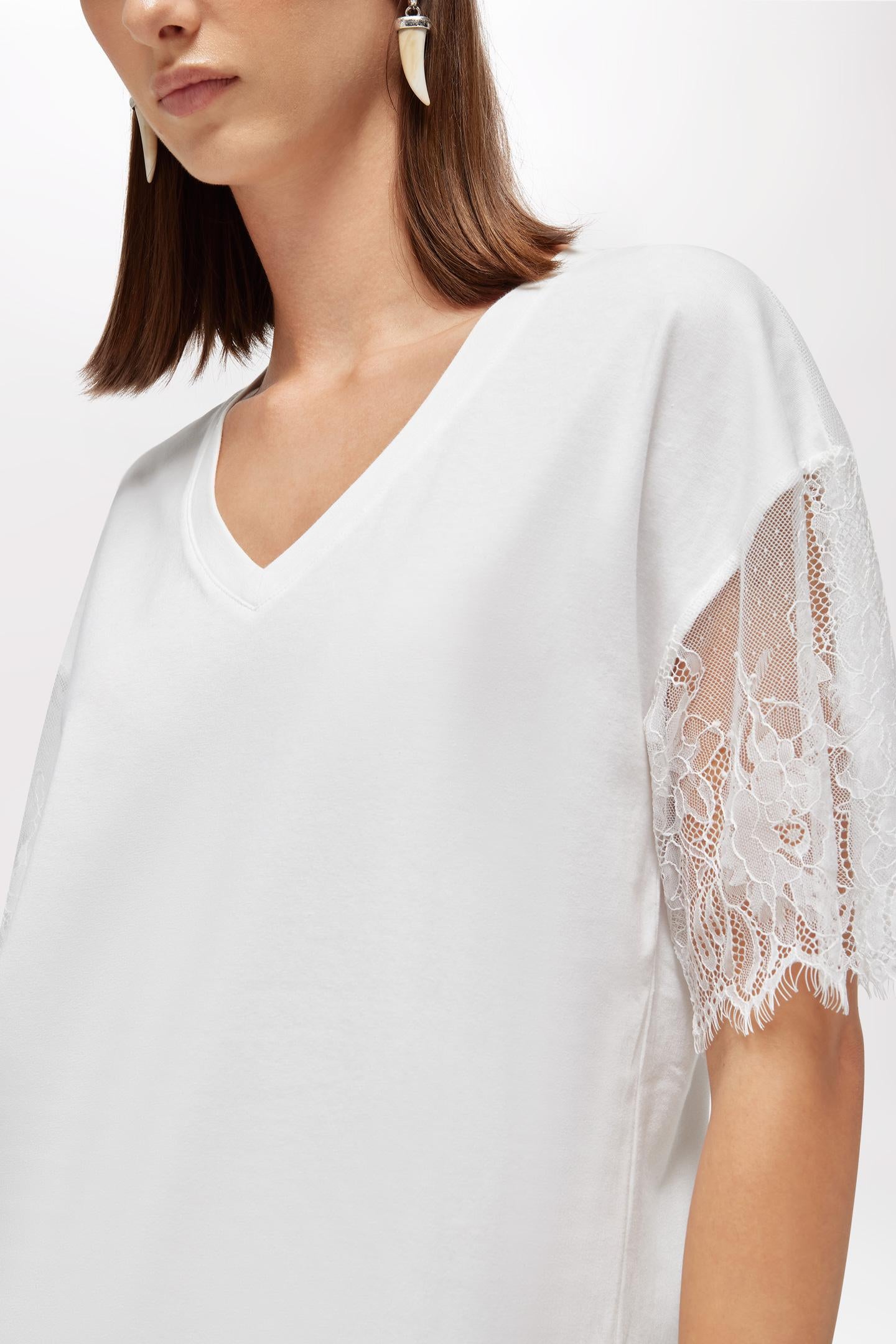 T-SHIRT IN JERSEY CON INSERTI IN PIZZO RA6132 J500311111 Blugirl 