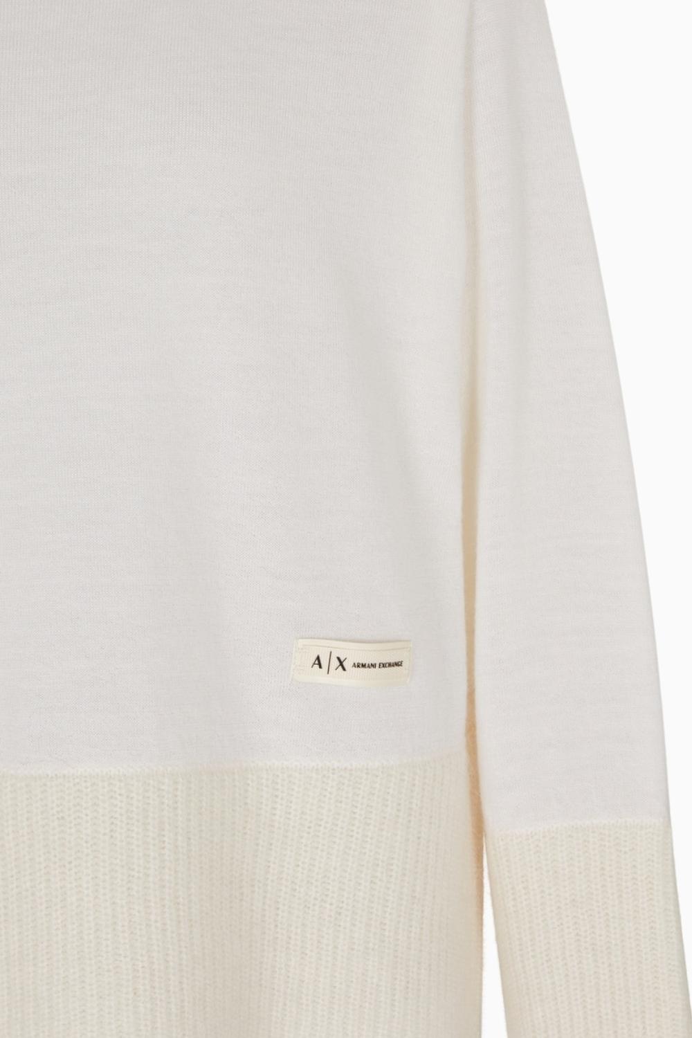  XW000772 AF16602U1003 Armani Exchange 