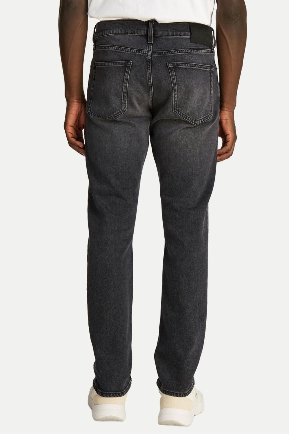 Dark Straight Jeans J30J326834 1BY Calvin Klein 