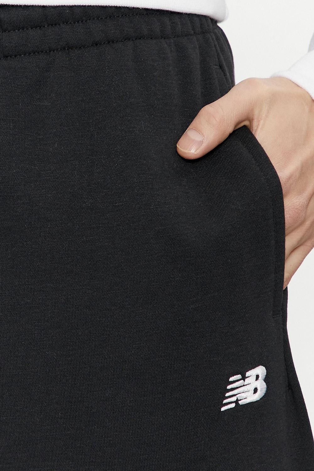 New Balance Pantaloni da tuta Essentials Relaxed Fit MP41519 BK New Balance 