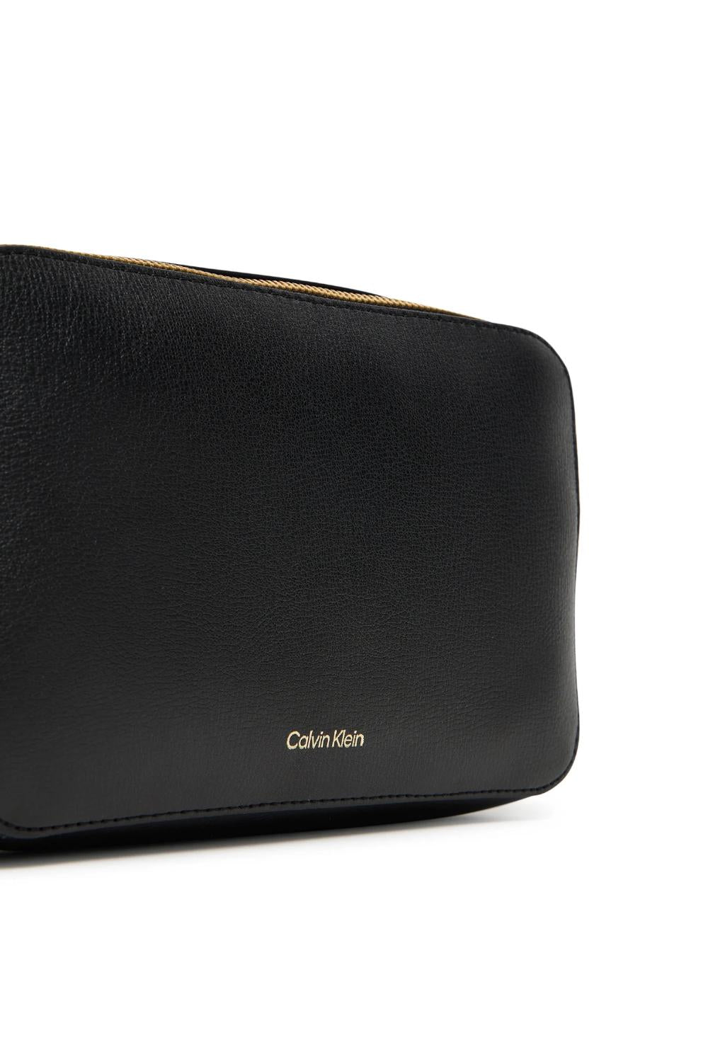  LV04F3276G 332 Calvin Klein 