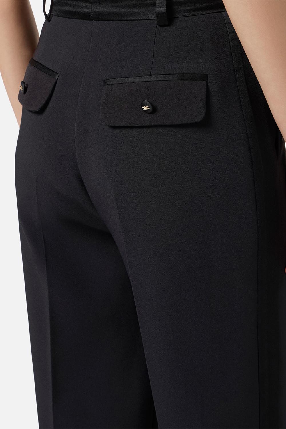 Pantaloni in crêpe leggero con dettagli smoking<BR/> PA126 56E2110 Elisabetta Franchi 